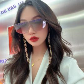 Picture of Fendi Sunglasses _SKUfw54112679fw